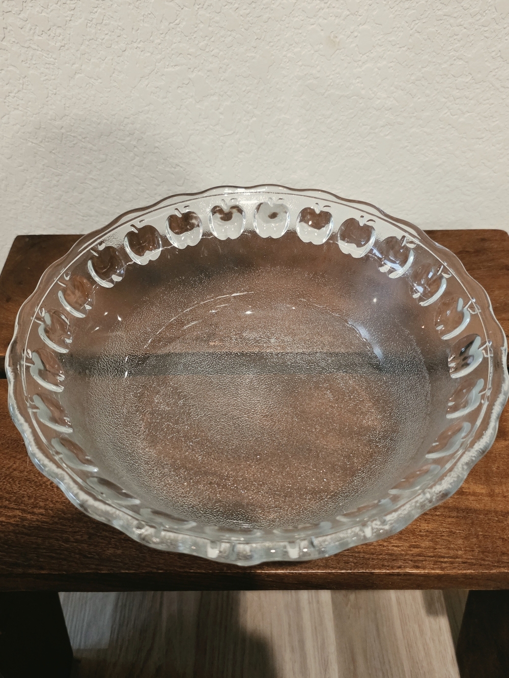 Clear Glass Serving Bowl with Raised Apple Trim